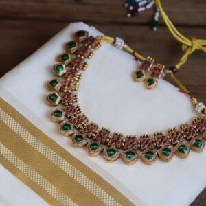 Traditional Green and Red Stone Necklace Set