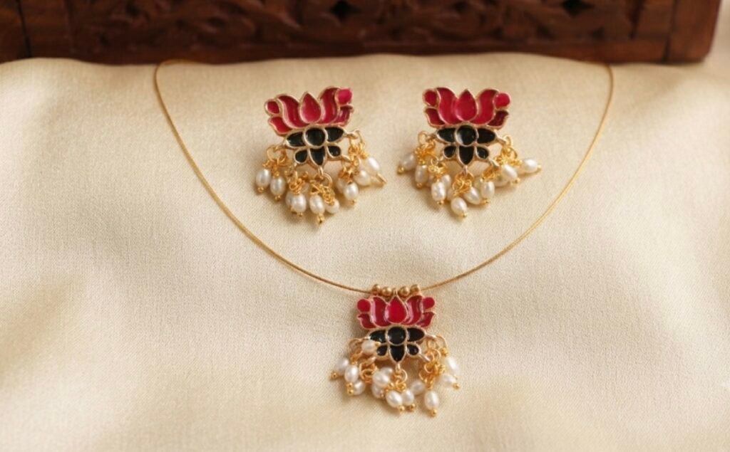 Rang-e-Lotus Pearl Enamel Set