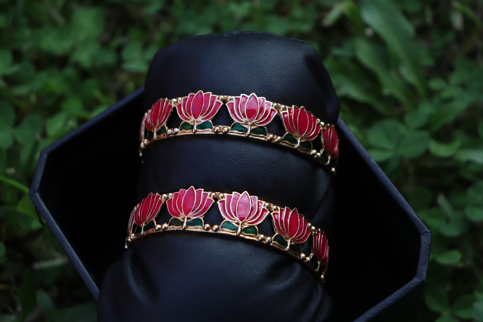 Lotus Bloom Enamel Bangle(Size 2.6)