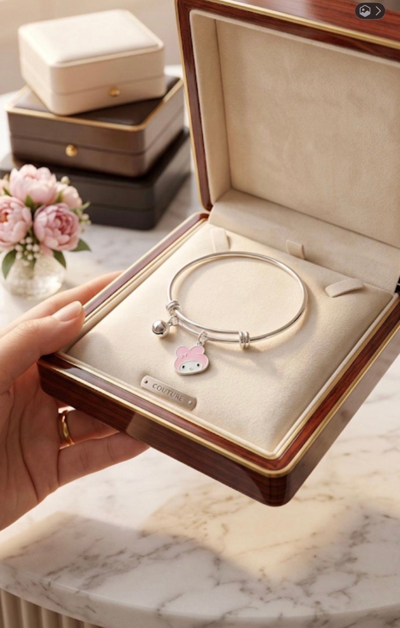 Sweet Melody Charm Bangle